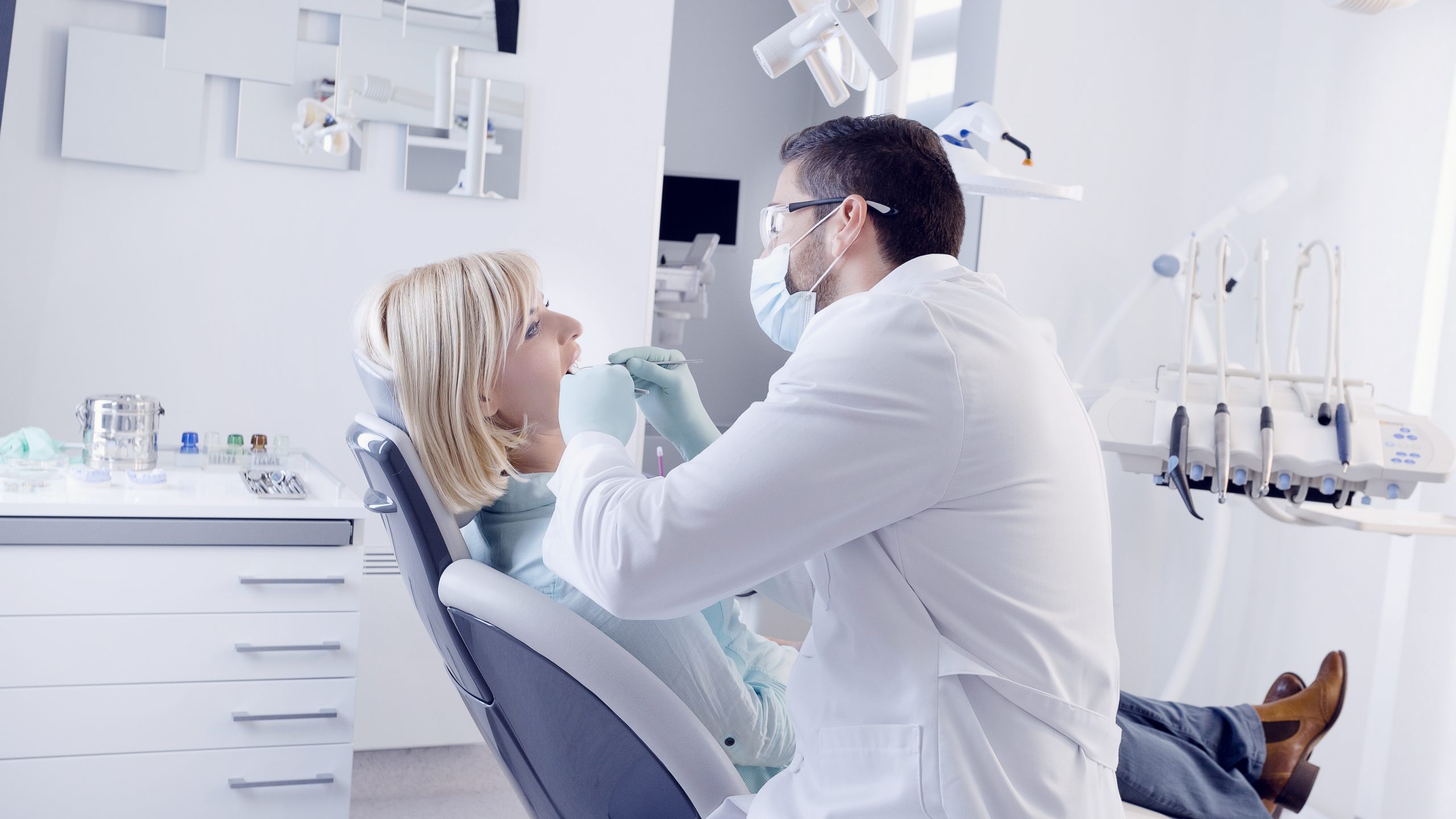 Dentist in Clifton, TX